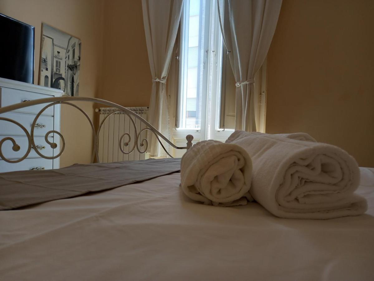 Ferienwohnung Dimora Donna Carmela - Al Centro Di Monopoli Exterior foto
