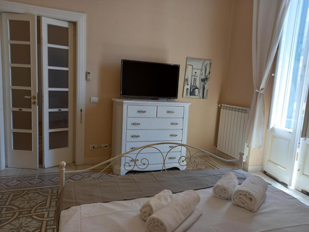 Ferienwohnung Dimora Donna Carmela - Al Centro Di Monopoli Exterior foto
